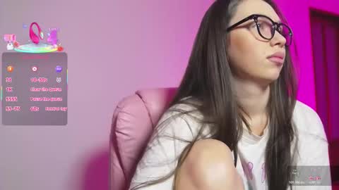 arianahot777 online show from February 1, 9:34 pm