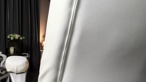 Ana online show from January 21, 2:37 pm