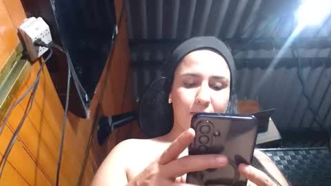 ARIANA online show from April 5, 2:08 am