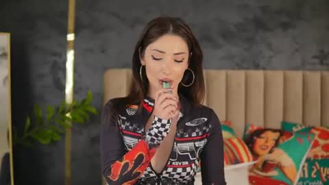 arianna_moonx online show from July 28, 4:39 pm