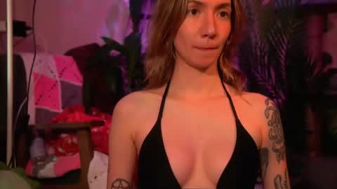 Olivka online show from June 18, 9:14 am