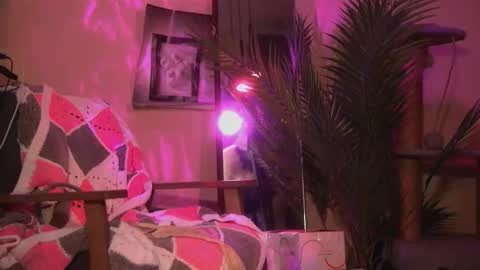 Olivka online show from February 15, 2:16 pm