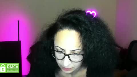 Snapshot of arianna_tifany chatting on October 22, 5:36 pm Arianna online show from October 22, 5:36 pm
