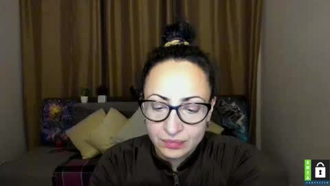 Arianna online show from November 23, 6:28 pm