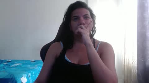 ariannaloovel online show from September 18, 5:06 pm