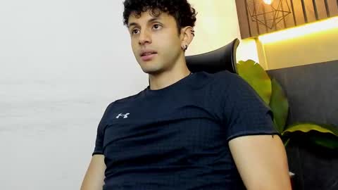 ariasaadeh online show from September 12, 12:18 pm