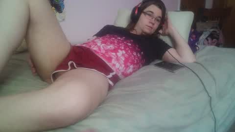 Ariathebrat online show from July 16, 3:10 am