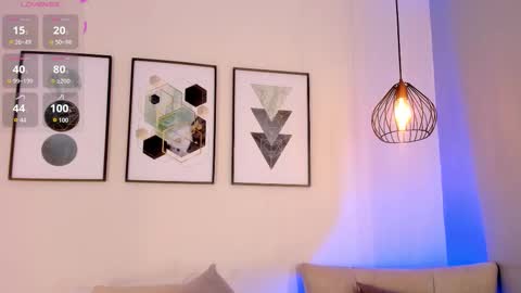 Aria online show from March 25, 8:32 am