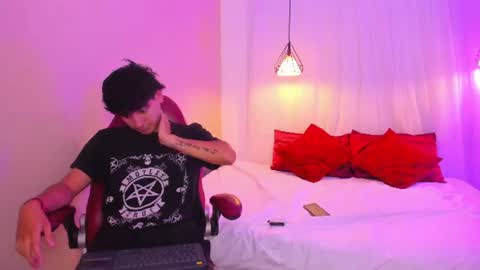 Ari and Aiden online show from June 14, 12:07 pm
