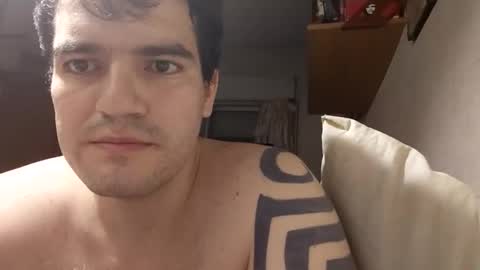 ariel_1990 online show from March 17, 5:23 am