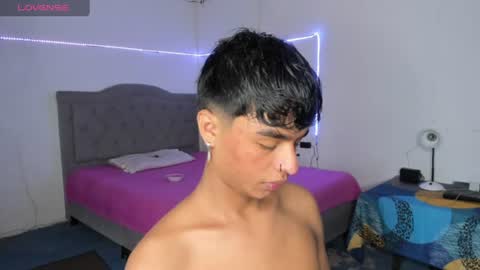 ariel_adan online show from June 24, 10:06 pm
