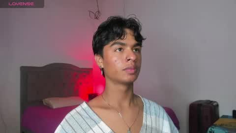 ariel_adan online show from May 15, 2:31 am