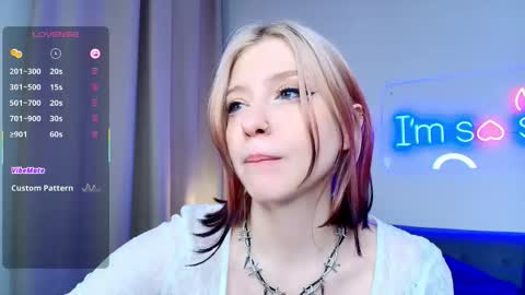 Ariel online show from November 26, 3:09 pm