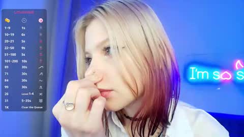 Ariel online show from February 9, 3:04 pm