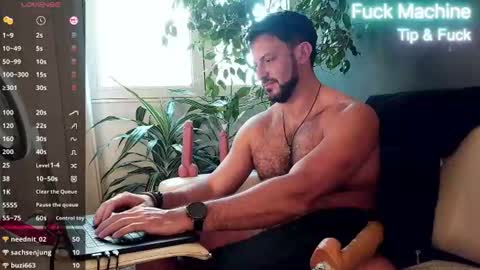 Ariel online show from July 25, 7:56 pm