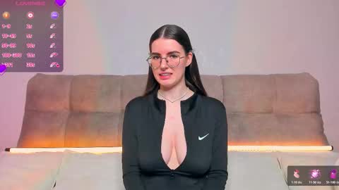 Ariella online show from March 6, 5:28 am