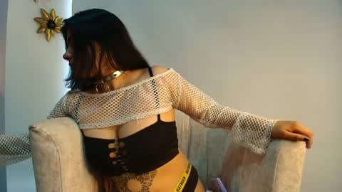 Ariia sweett online show from April 1, 8:06 pm