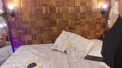 ARIANNA online show from February 15, 1:21 am