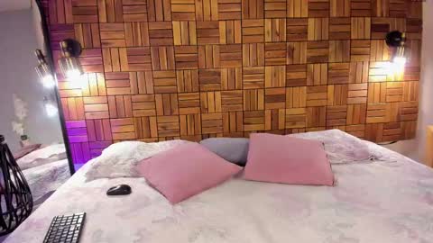 ARIANNA online show from February 24, 9:52 pm