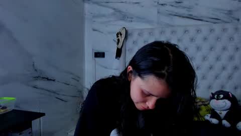 celina online show from February 6, 1:53 am