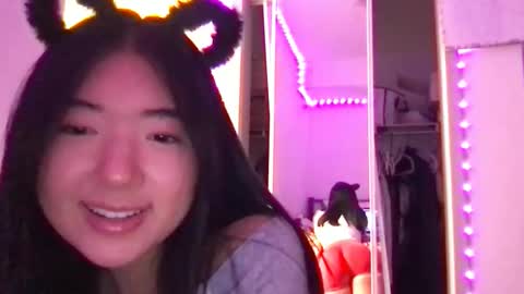 Aristan Belle online show from November 1, 2:23 am