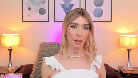   Nice to meet you  thumb up me please its important I  LOOK MY BIO DOWN online show from February 17, 10:05 pm