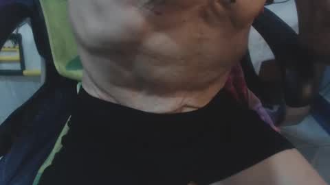 Snapshot of armaduradeacero chatting on January 31, 8:43 am armaduradeacero online show from January 31, 8:43 am