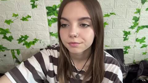 Lisa online show from June 6, 2:12 pm