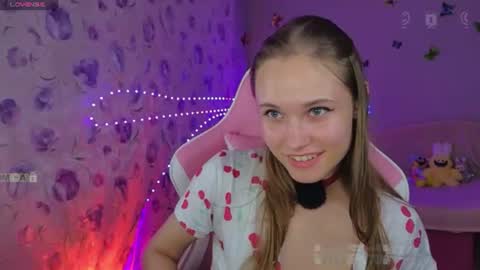 armurra online show from July 28, 8:52 pm