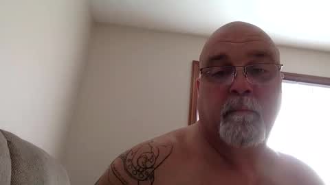 armyguy5311 online show from February 16, 6:17 pm