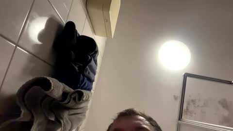 armyskater32 online show from October 29, 9:26 pm