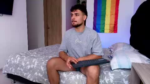 Aron Santoro online show from June 20, 4:35 pm