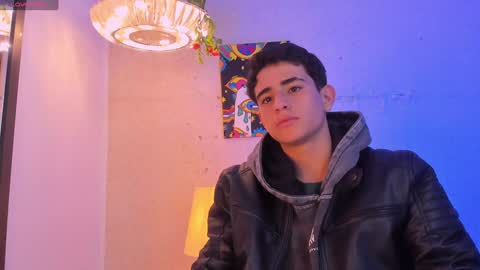 Aron Falcon online show from January 4, 5:58 am