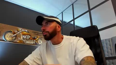 AronGrant online show from September 24, 11:17 am