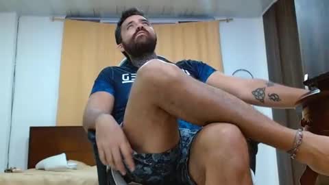 aronmiller online show from January 19, 12:59 am