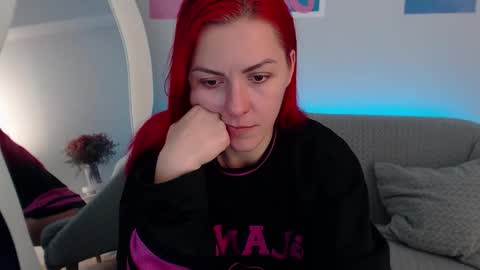 arri_ella online show from September 18, 1:09 am