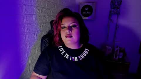 artenisa_tay69 online show from October 25, 4:35 am