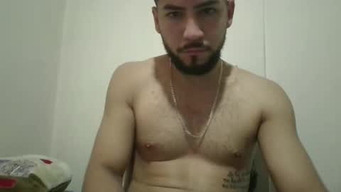 Snapshot of arthur1718 chatting on October 19, 4:17 am arthur1718 online show from October 19, 4:17 am