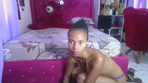 artsloveyou online show from June 5, 4:19 am