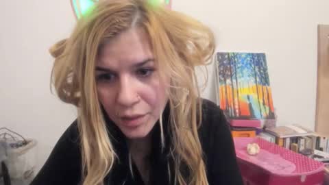 MIA online show from January 31, 9:01 pm