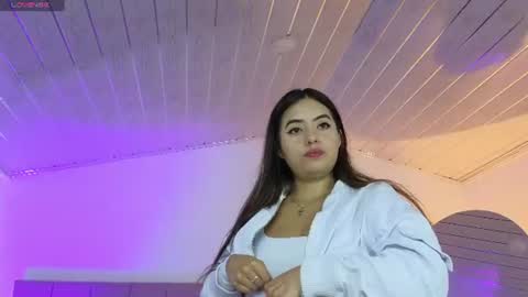 arycooper_ online show from August 1, 11:56 am
