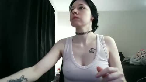 ascianwitch online show from March 15, 1:43 am