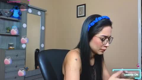 Asena online show from January 24, 2:51 pm