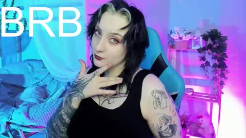 Snapshot of asheluck chatting on October 23, 11:16 pm AshleyAshe online show from October 23, 11:16 pm