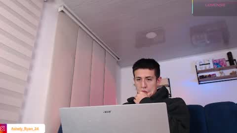 Ashley And Ryan  online show from July 22, 12:24 am