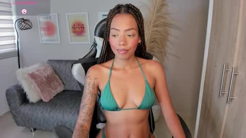 Snapshot of ashley_23a chatting on October 7, 7:32 pm A S H L E Y online show from October 7, 7:32 pm