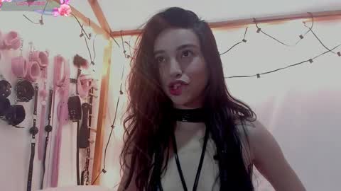 ashley_7777 online show from December 17, 2:18 am