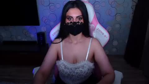   Yasmina   online show from June 13, 5:18 am