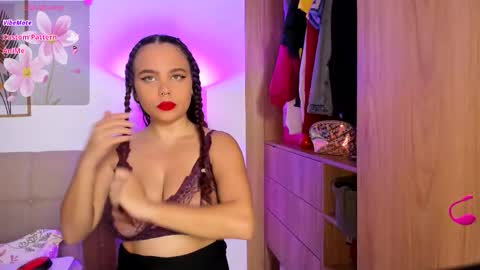 Soy Ash online show from February 6, 11:18 pm