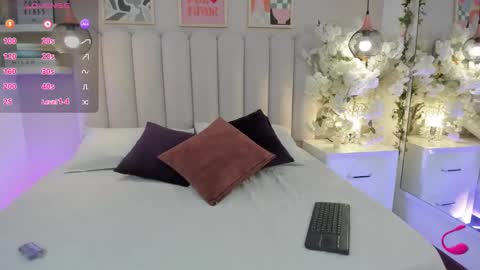 Ashley online show from November 12, 3:31 am